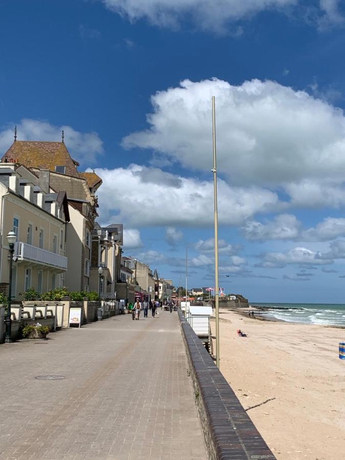 Saint-Aubin-Sur-Mer: Bel appartement traversant Extérieur photo